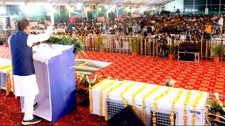 इंदौर में मेट्रोपॉलिटन अथॉरिटी बनाई जायेगी - मुख्यमंत्री श्री चौहान